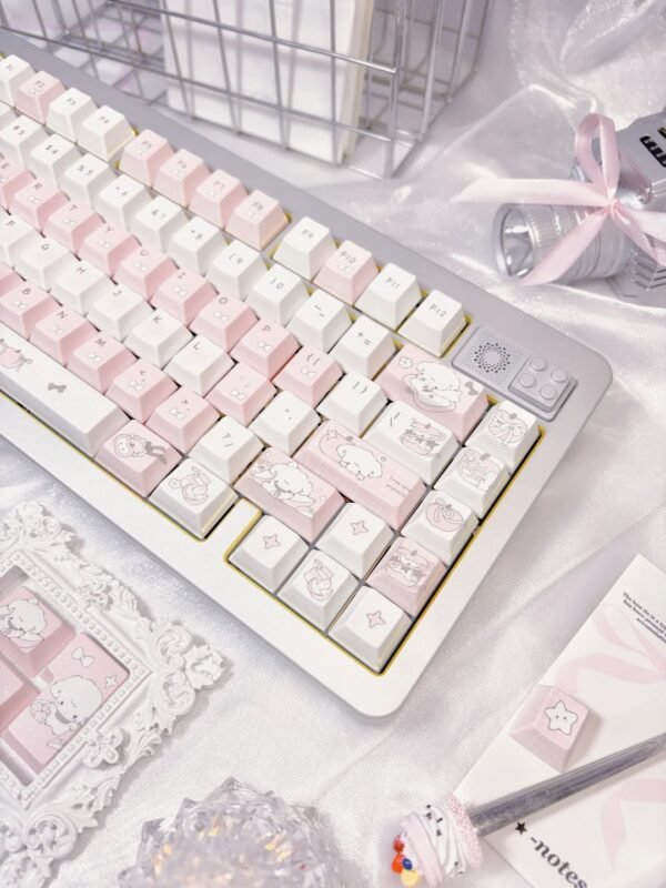 Clound Ants Pink apple