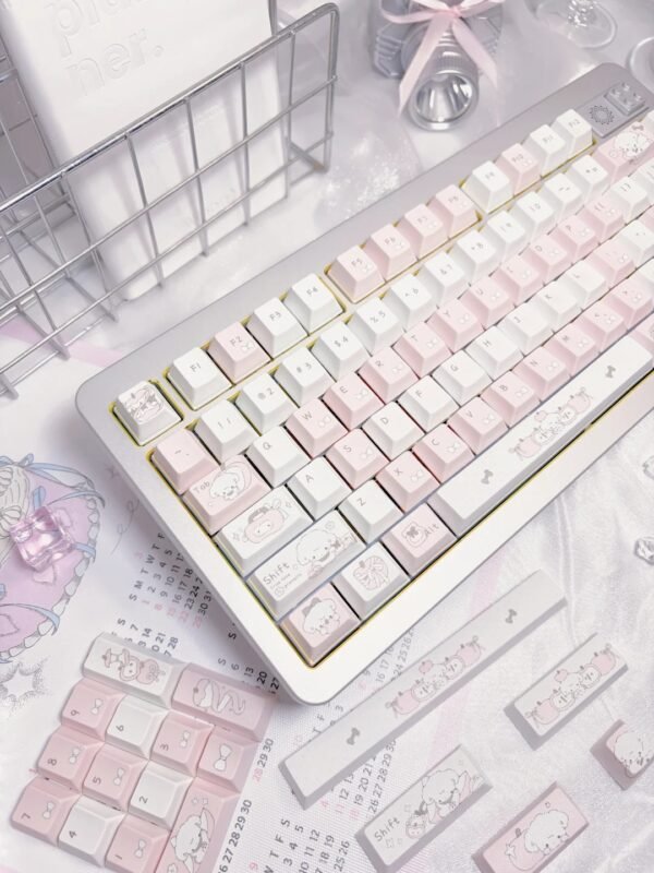 Clound Ants Pink apple